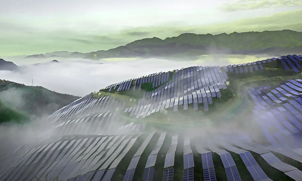 پنل خورشیدی مناسب مناطق کوهستانی؛ انتخاب مطمئن در شرایط سخت